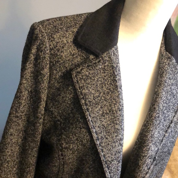 88% wool equestrian style blazer - Picture 2 of 9